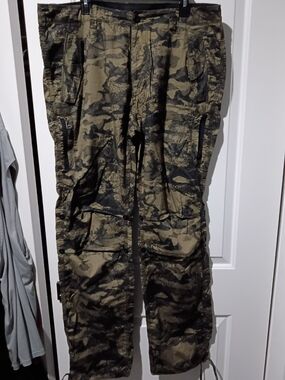 Sean John Olive Camo Cargo Pants